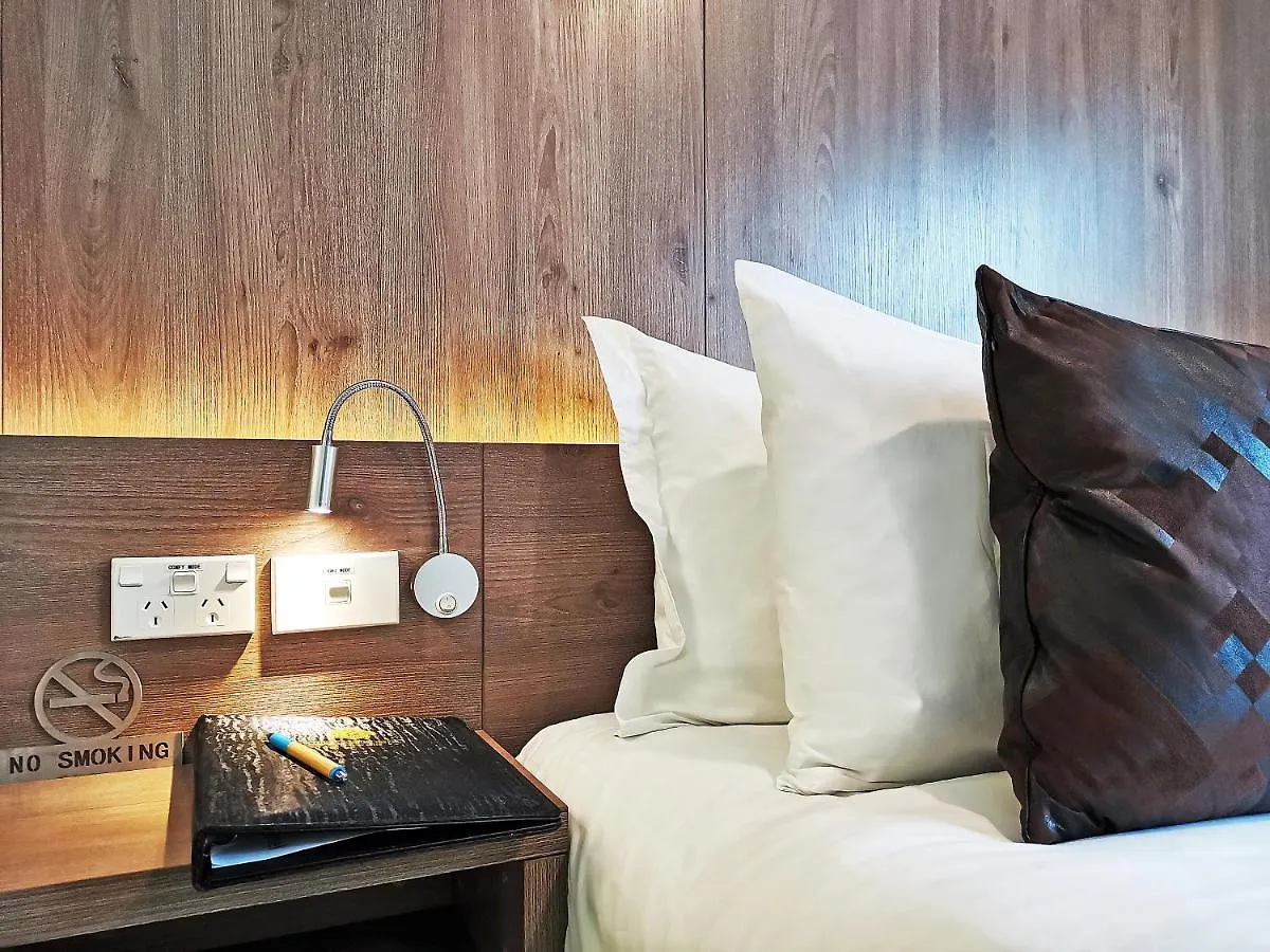 The Salisbury Business Class Christchurch Hotel